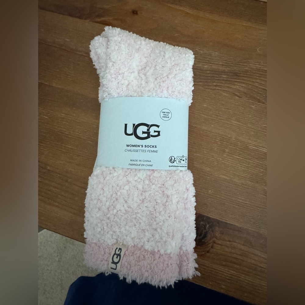 UGG Women's Soft Pink Socks